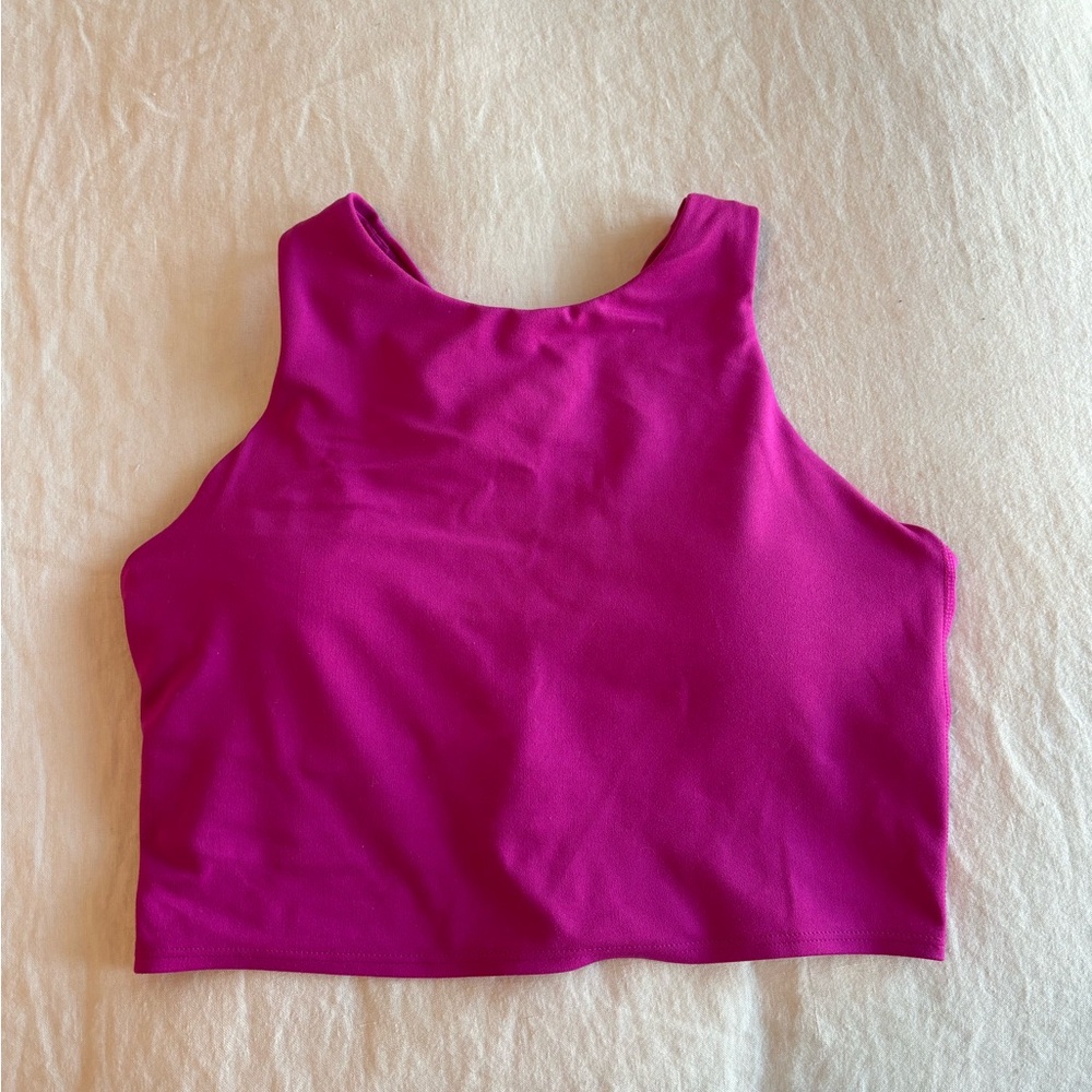 Athleta Conscious Crop D-DD